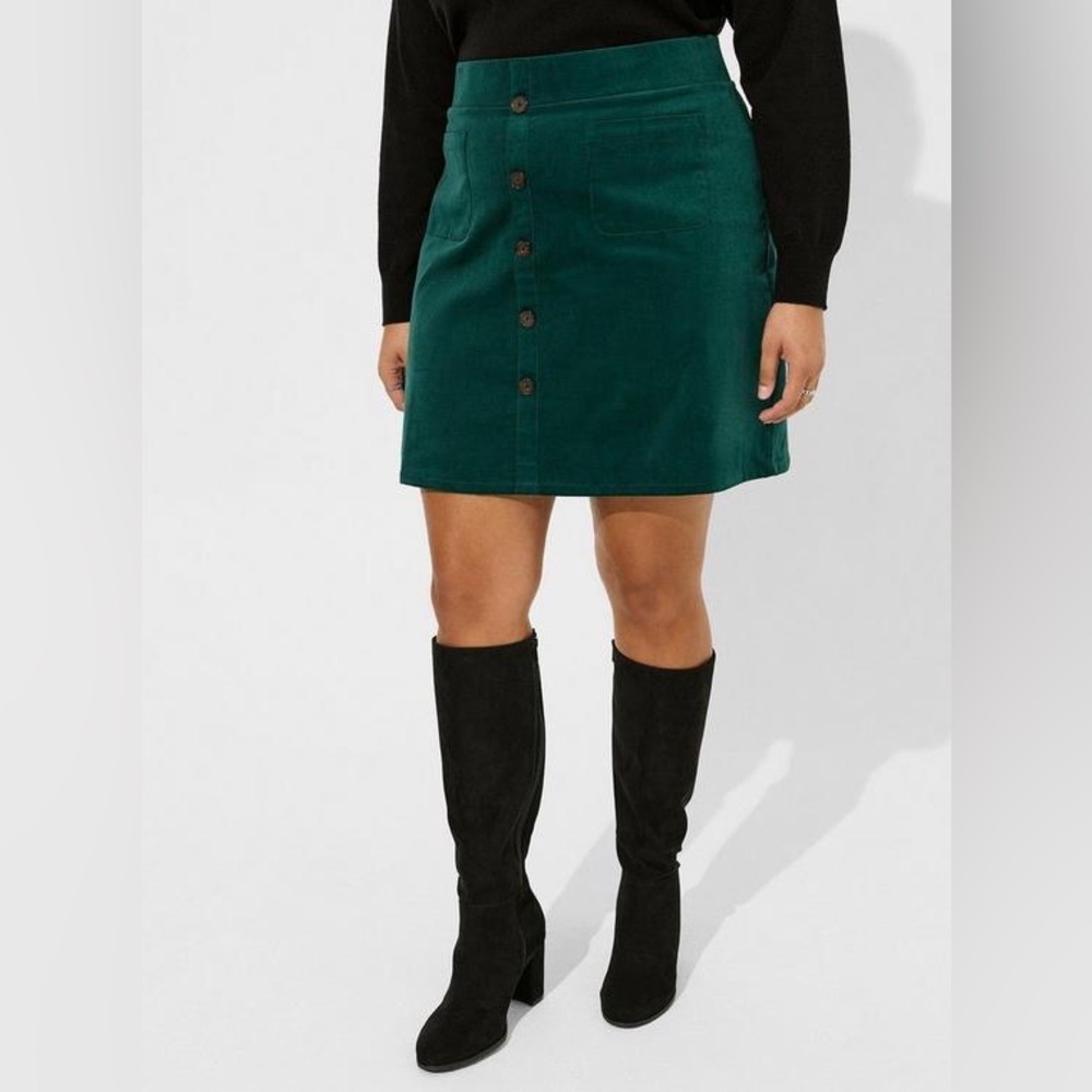Torrid plus size button front corduroy skirt